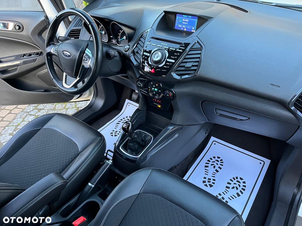 Ford EcoSport - 13