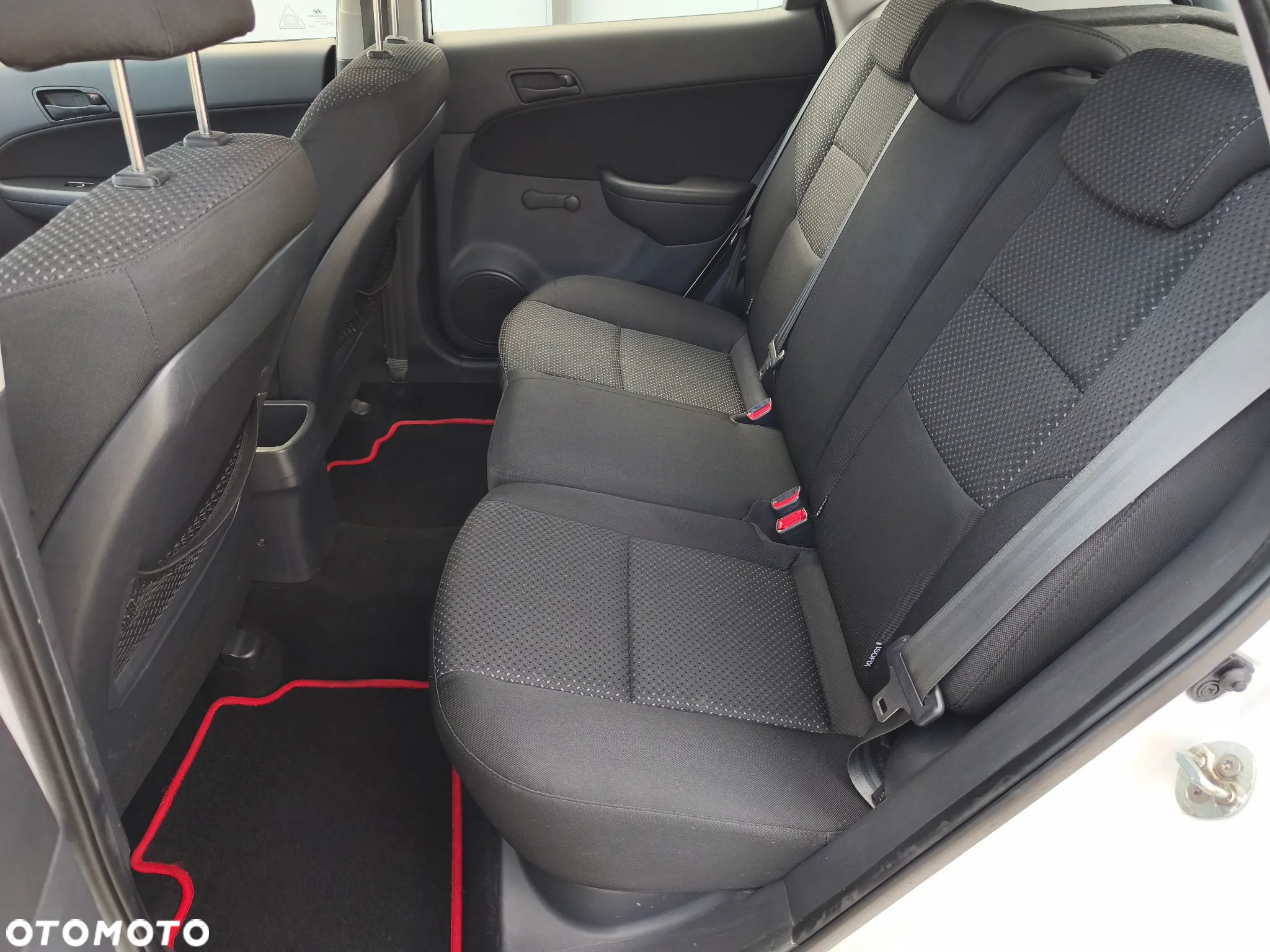 Hyundai i30 1.4 blue Comfort - 27