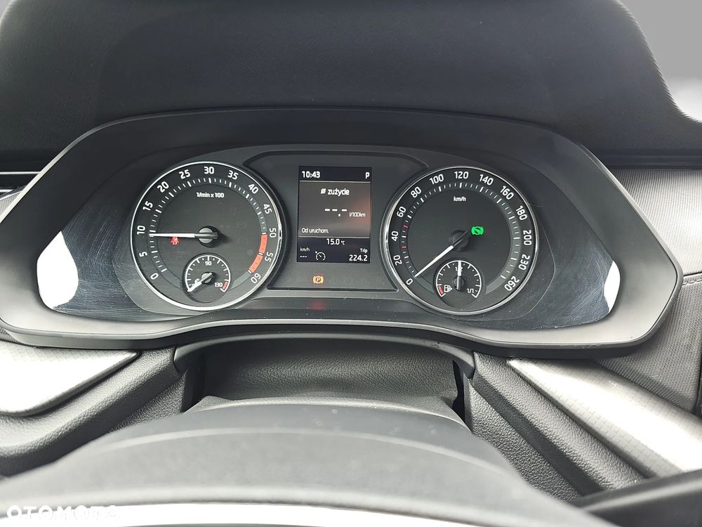 Skoda Octavia 2.0 TDI SCR Ambition DSG - 15