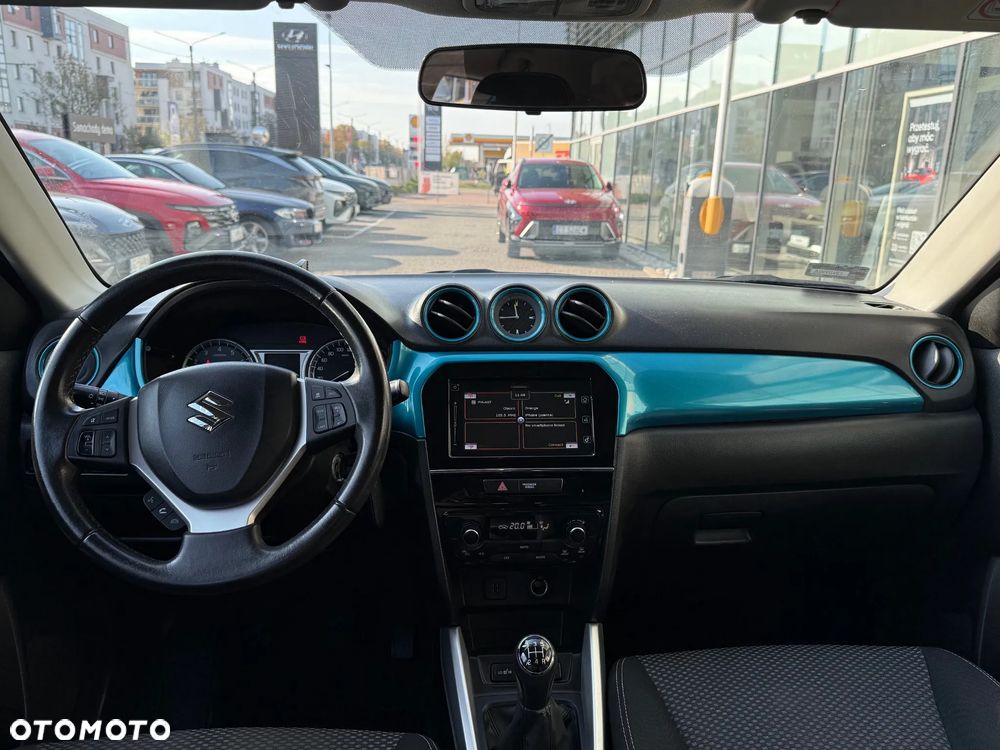 Suzuki Vitara 1.6 Premium 4WD - 12