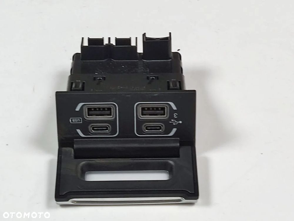 JEEP WRANGLER JL od 2018r Gniazdo USB - 2