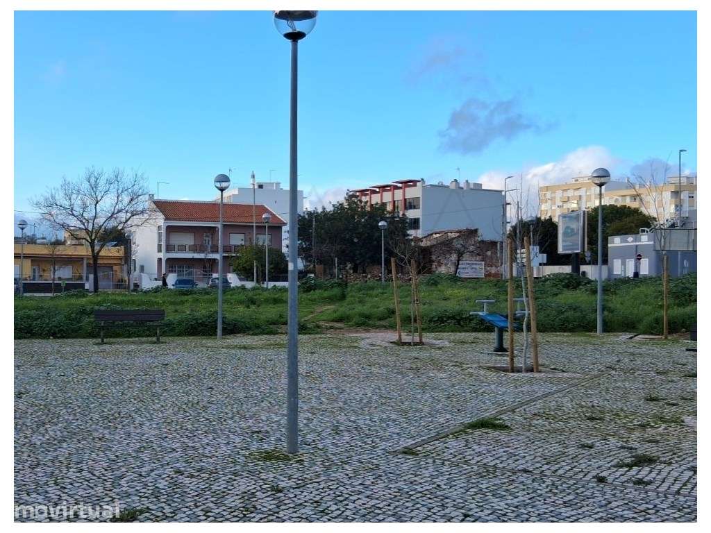 Lote de Terreno com Alvará de Loteamento Aprovado - Construção de 1... - Grande imagem: 5/6