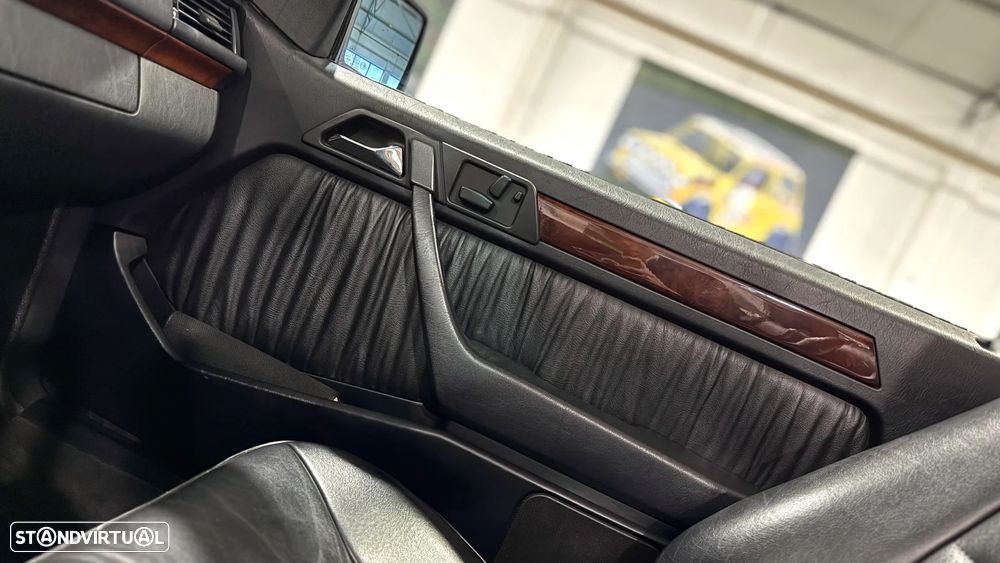 Mercedes-Benz W124 (1984-1997) - 32