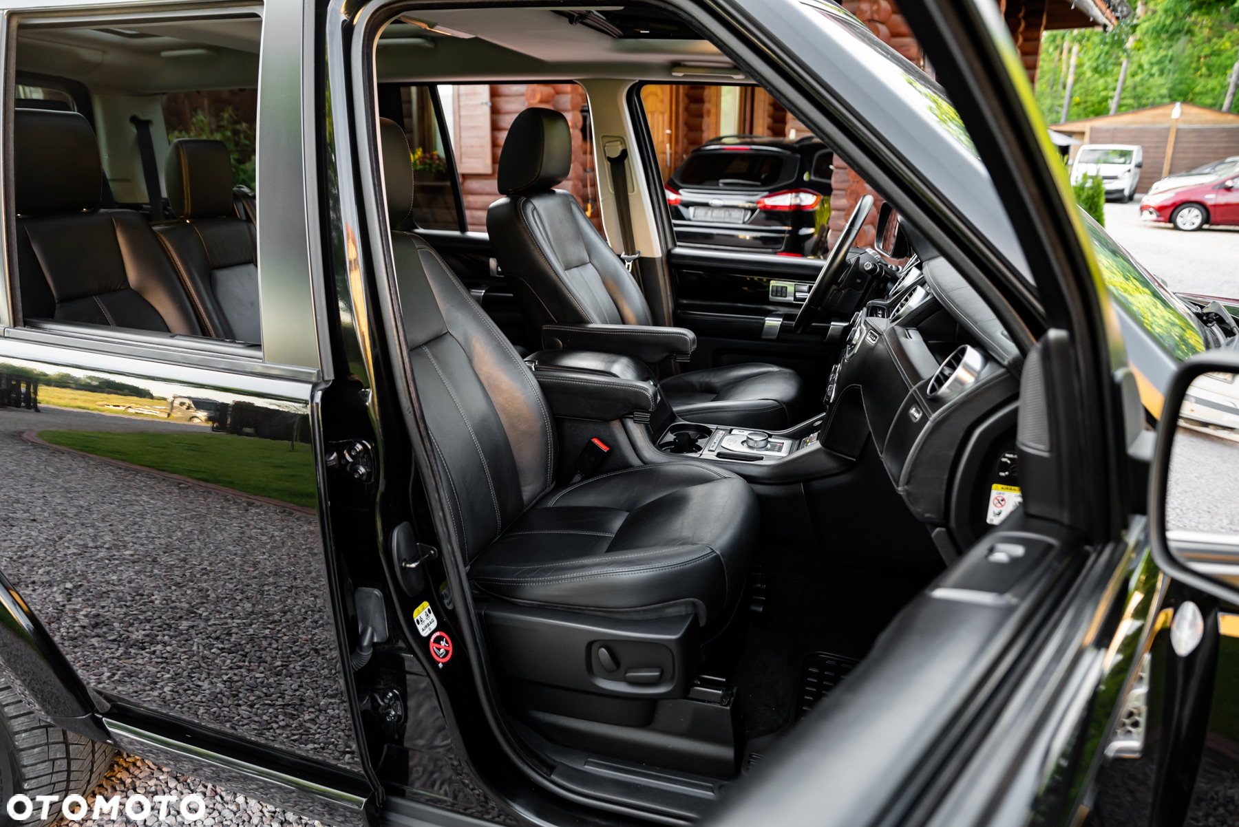Land Rover Discovery SD V6 HSE - 25