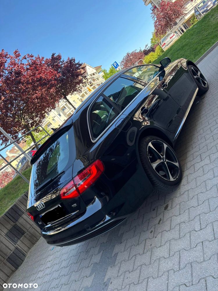 Audi A4 Avant - 4