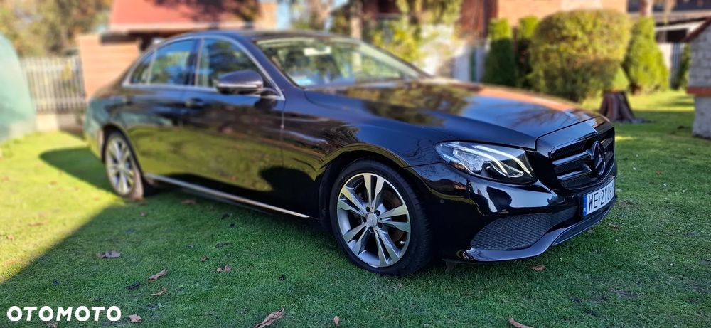 Mercedes-Benz Klasa E 220 d 9G-TRONIC - 15