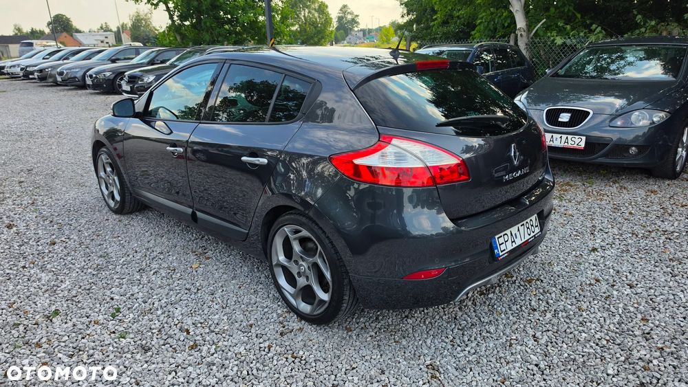 Renault Megane TCe 180 GT - 6