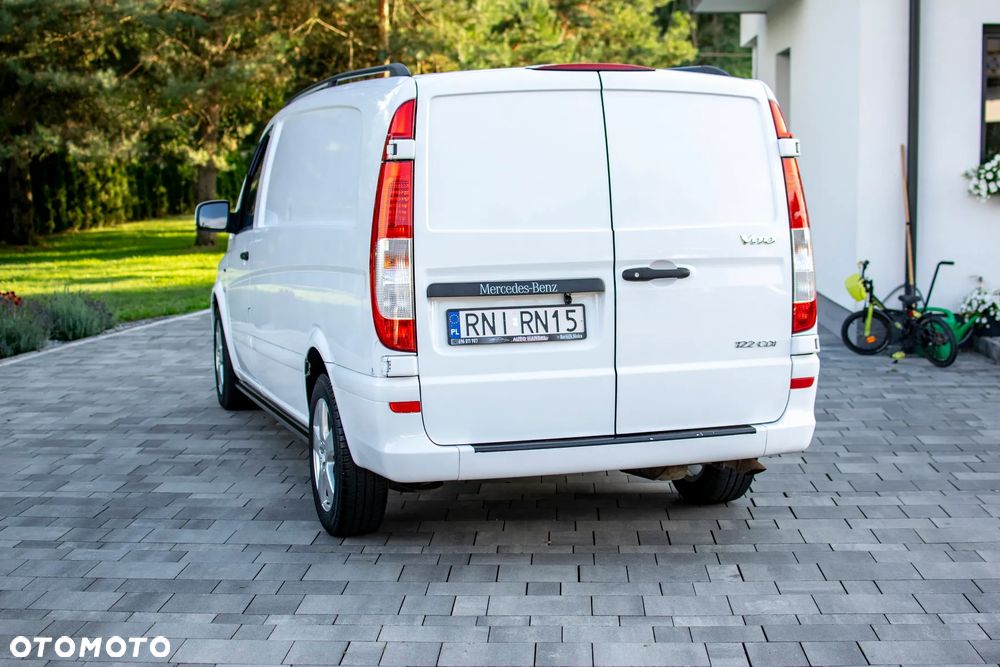 Mercedes-Benz VITO 122 - 22