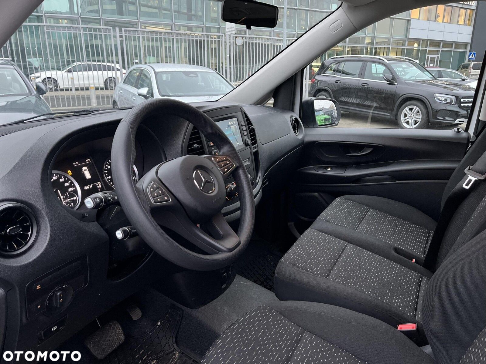 Mercedes-Benz Vito - 9