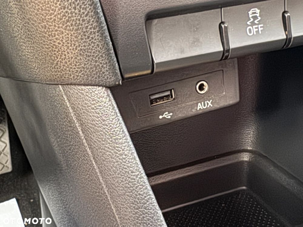 Skoda RAPID 1.4 TDI DPF Ambition - 23