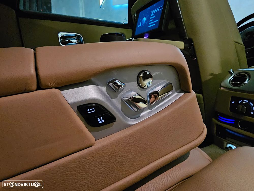 Rolls Royce Ghost - 21