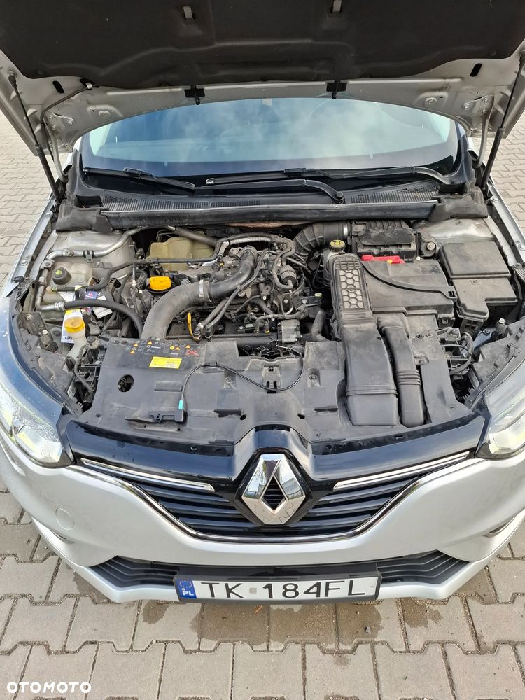 Renault Megane ENERGY TCe 130 Start & Stop LIMITED - 23