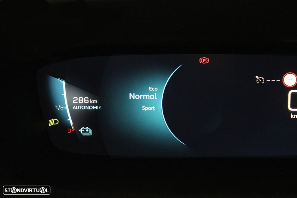 Peugeot e-2008 50 kWh Allure Pack - 25