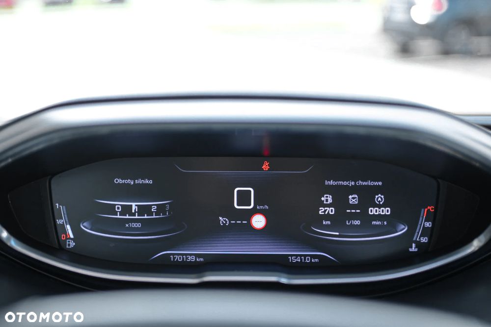 Peugeot 5008 1.6 BlueHDI Allure S&S - 6