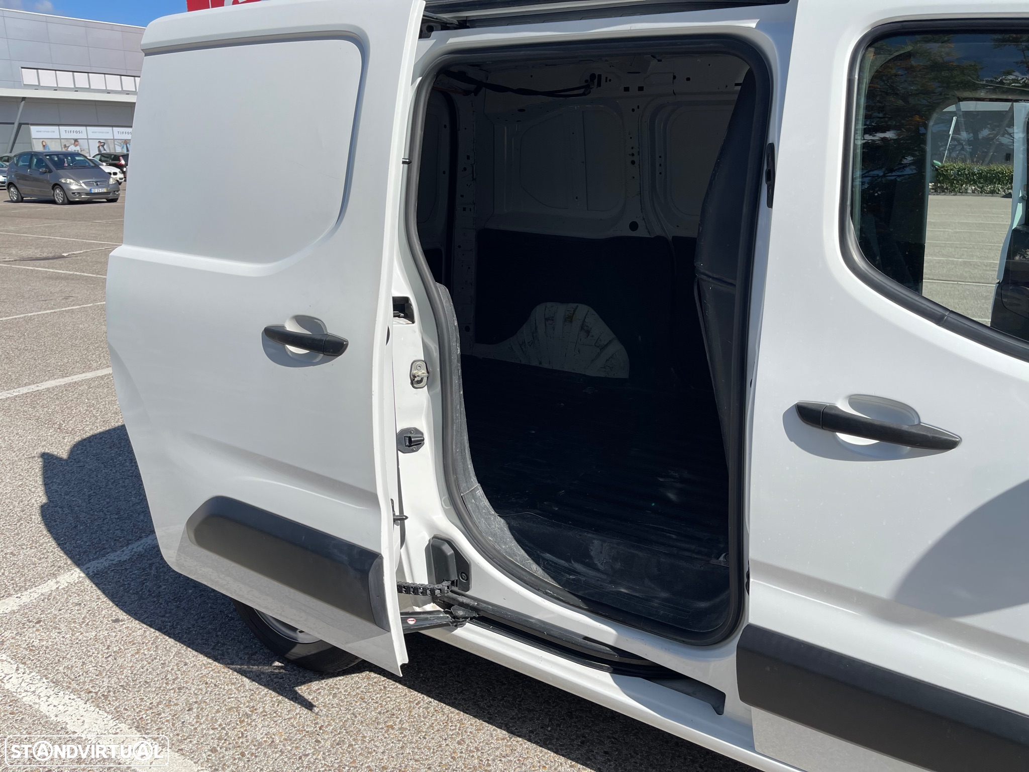 Citroën BERLINGO - 10