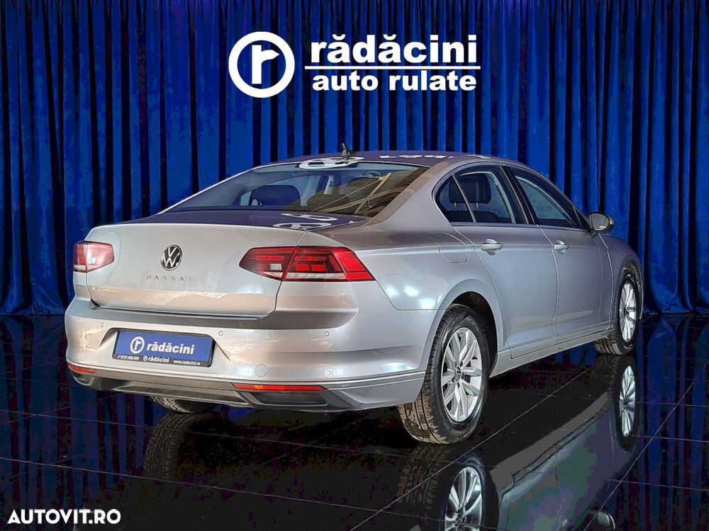 Volkswagen Passat - 9