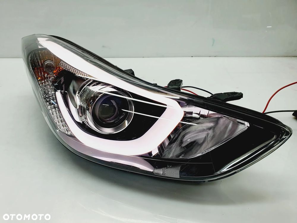 HYUNDAI ELANTRA V LIFT 13r+ LAMPA PRAWA PRZÓD ZWYKŁA+LED ORYGINAŁ EU!! - 2