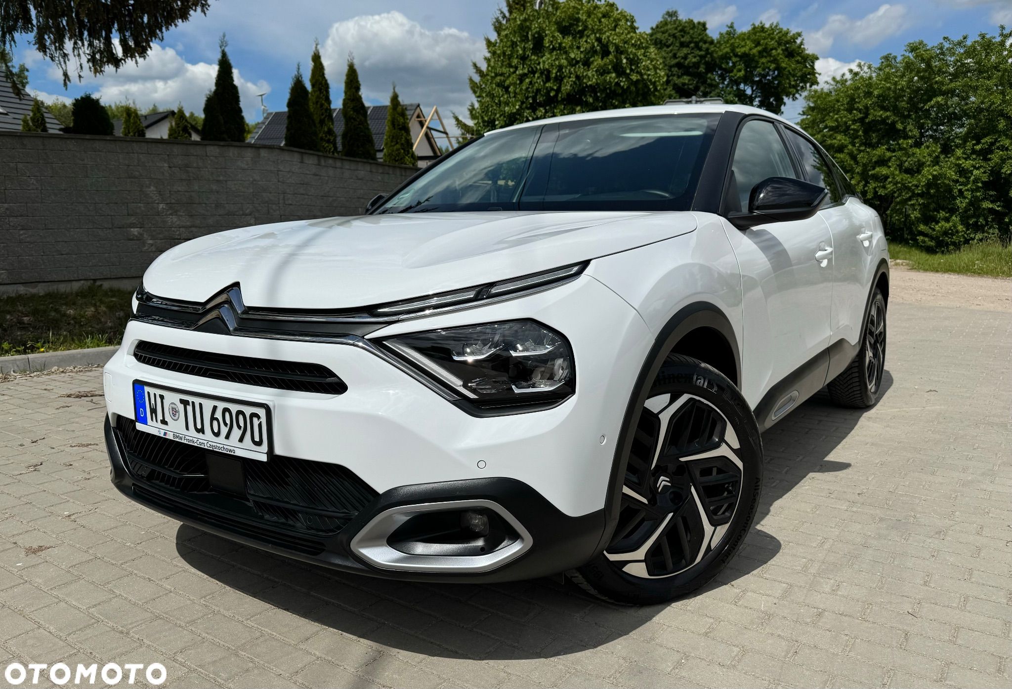 Citroën C4 PureTech 130 Stop&Start SHINE - 1