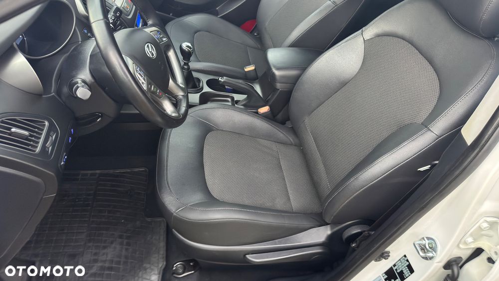 Hyundai ix35 1.6 2WD Style - 12