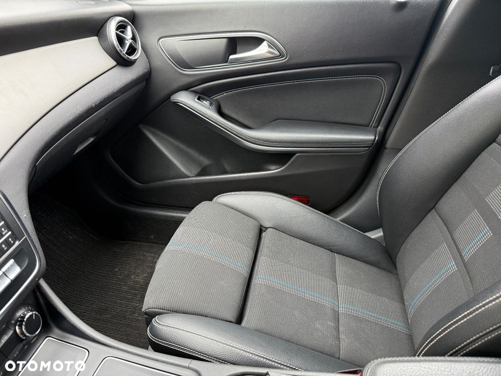 Mercedes-Benz CLA - 20