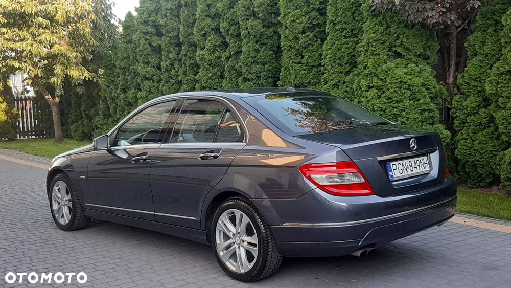 Mercedes-Benz Klasa C 180 Kompressor BlueEFFICIENCY Avantgarde - 11