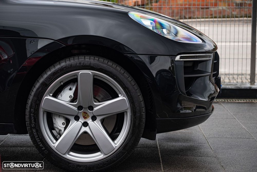 Porsche Macan Turbo - 15