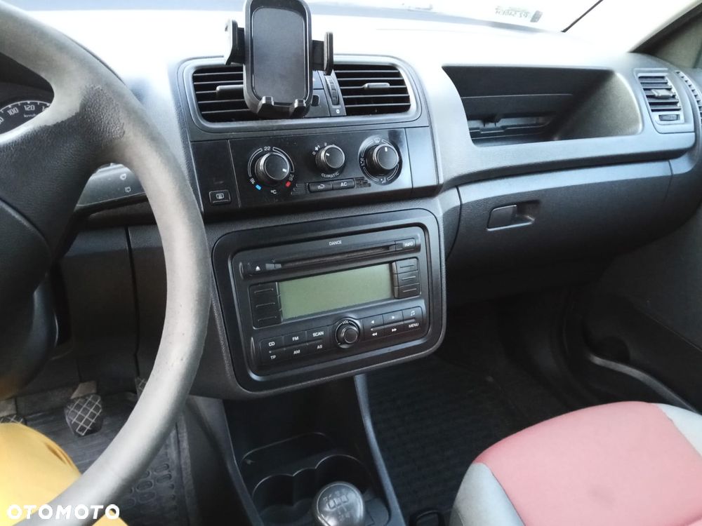 Skoda Fabia 1.4 16V Ambiente - 7
