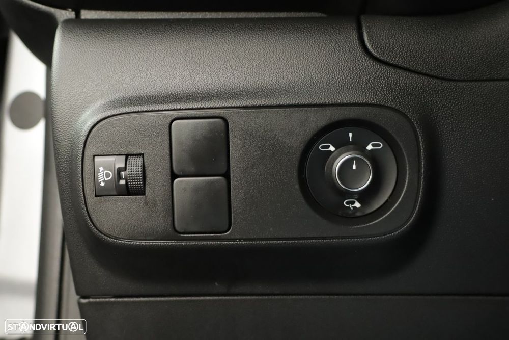 Citroën C3 1.2 PureTech C-Series - 18