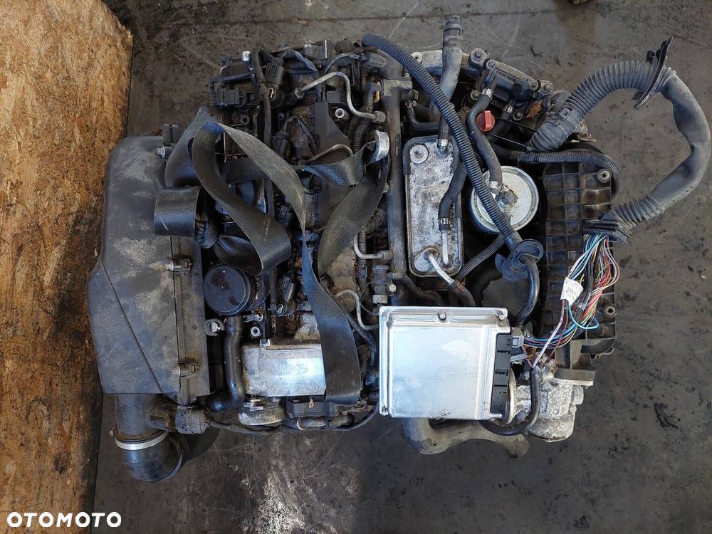 SILNIK DIESEL + UKŁAD WTRYSKOWY + TURBINA MERCEDES W203 2.2 CDI 611.962 - 8