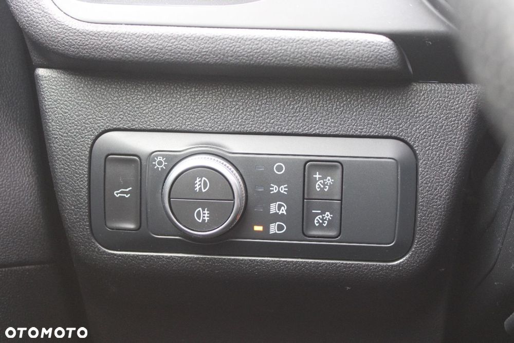Ford Kuga - 33