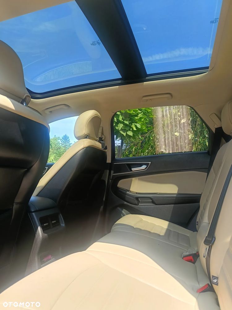 Ford Edge - 12
