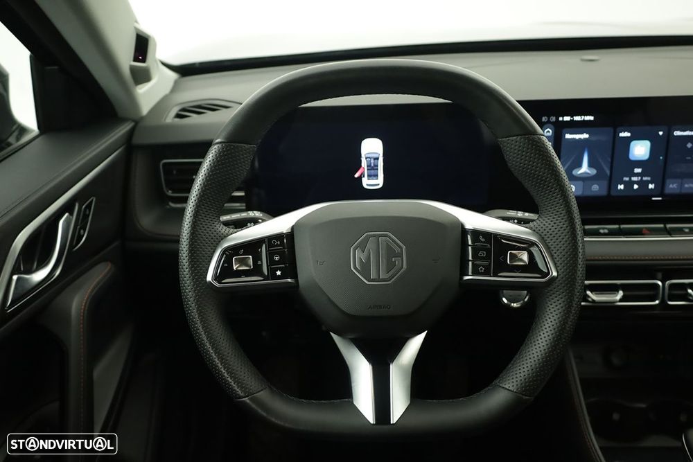 MG EHS 1.5 T-GDI Plug-in Hybrid Luxury - 16