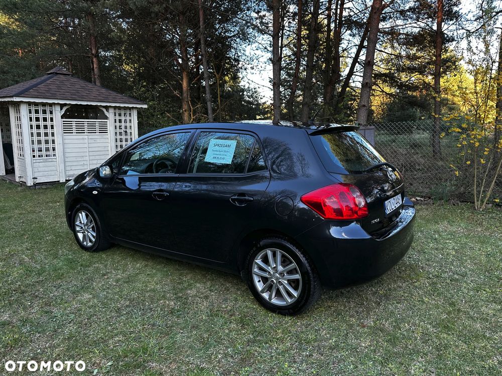 Toyota Auris - 8