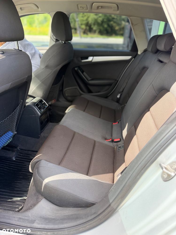 Audi A4 Allroad 2.0 TDI Quattro - 8