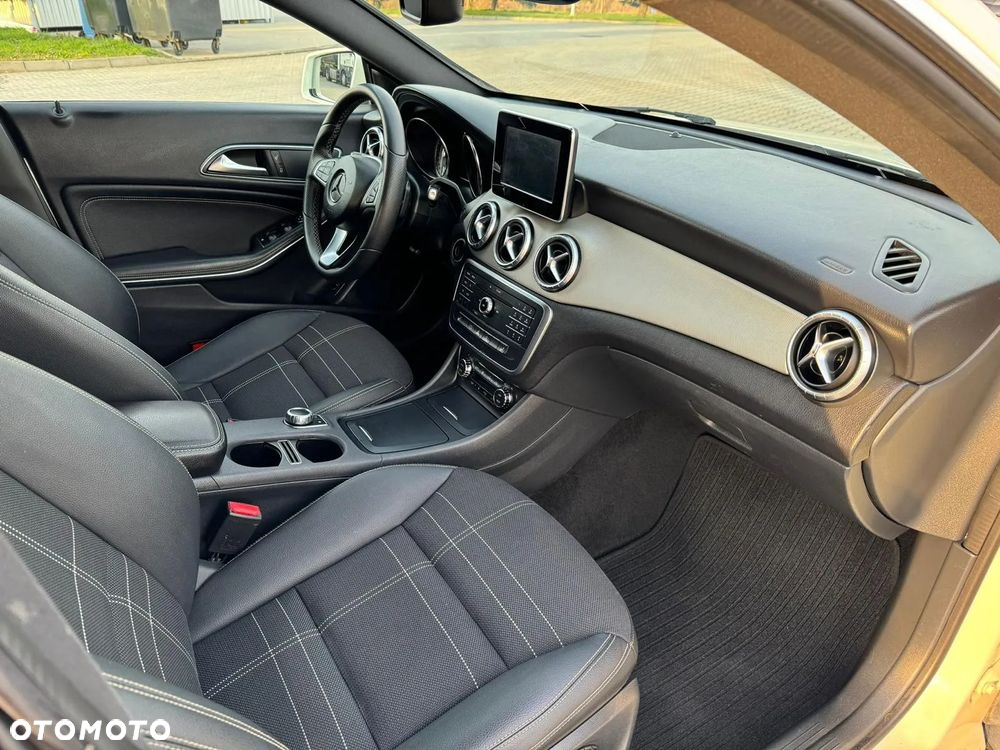 Mercedes-Benz CLA 220 (CDI) d AMG Line - 7