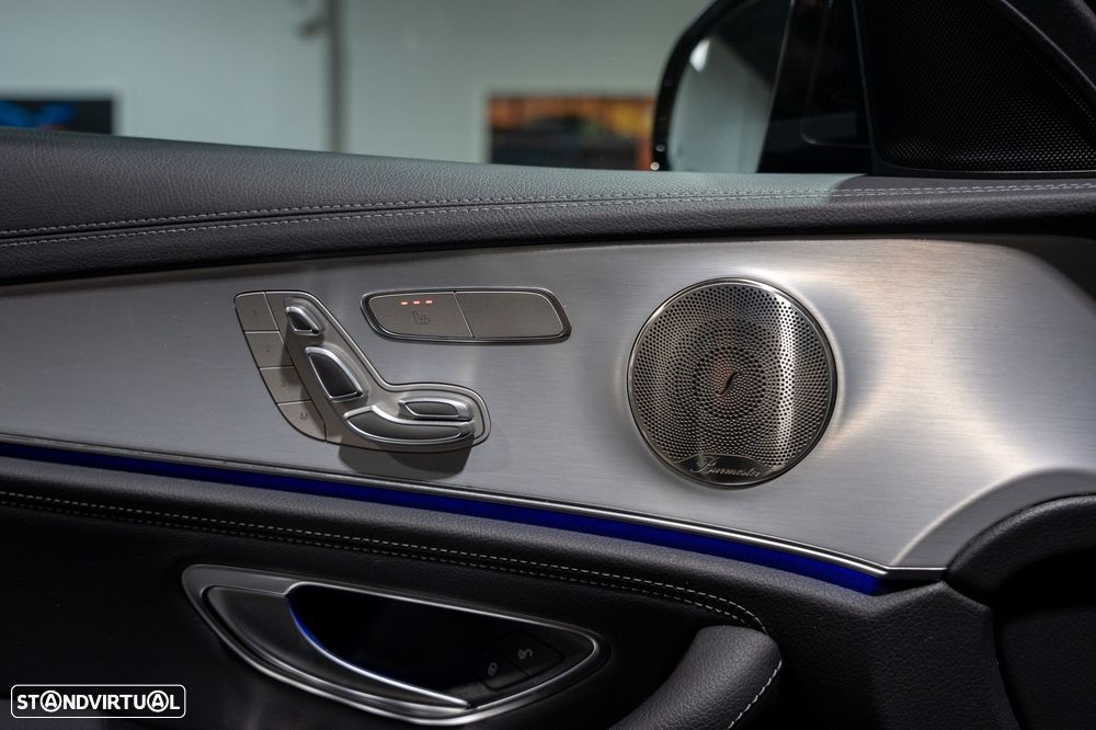 Mercedes-Benz E 300 - 41