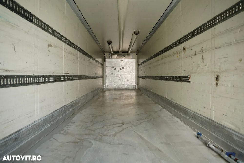 Schmitz Cargobull / REFRIGERAT / UNITATE THERMO KING SL-200 E / AXĂ RIDICATĂ / AXE SAF / - - 14
