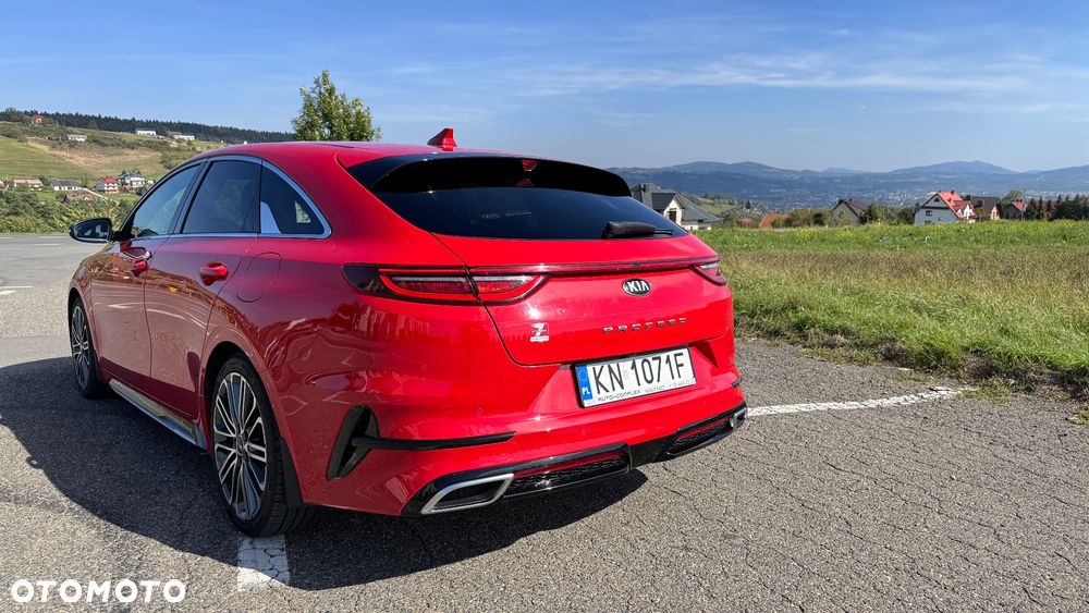 Kia ProCeed - 8