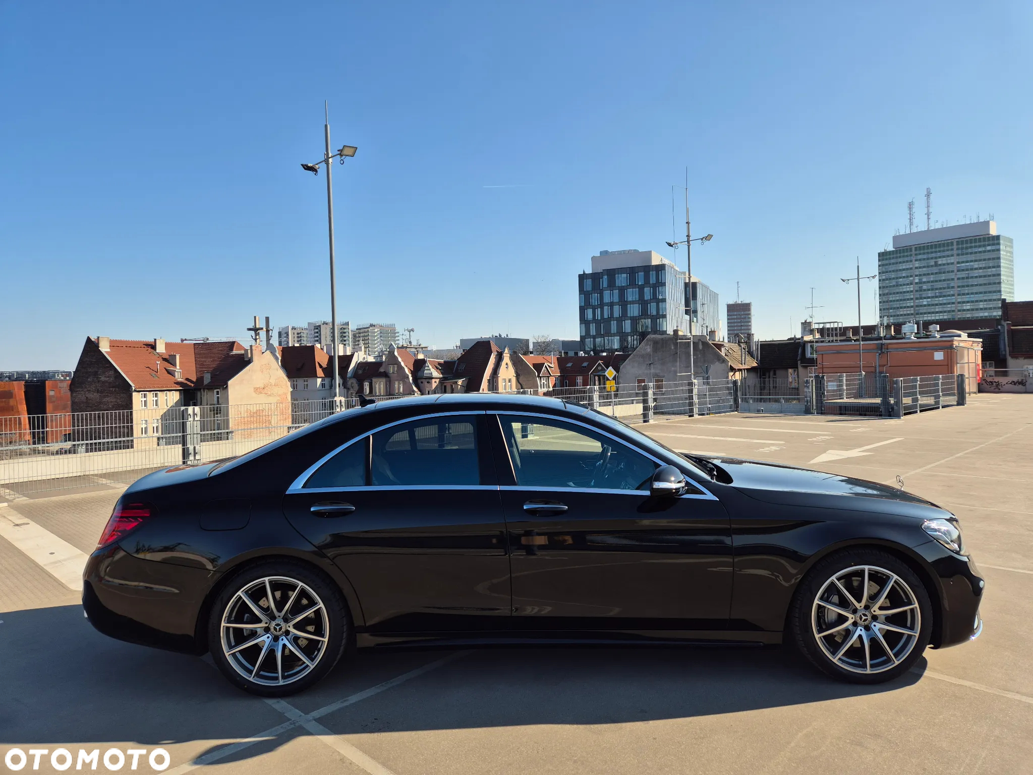 Mercedes-Benz Klasa S 400 d 4-Matic 9G-TRONIC - 34
