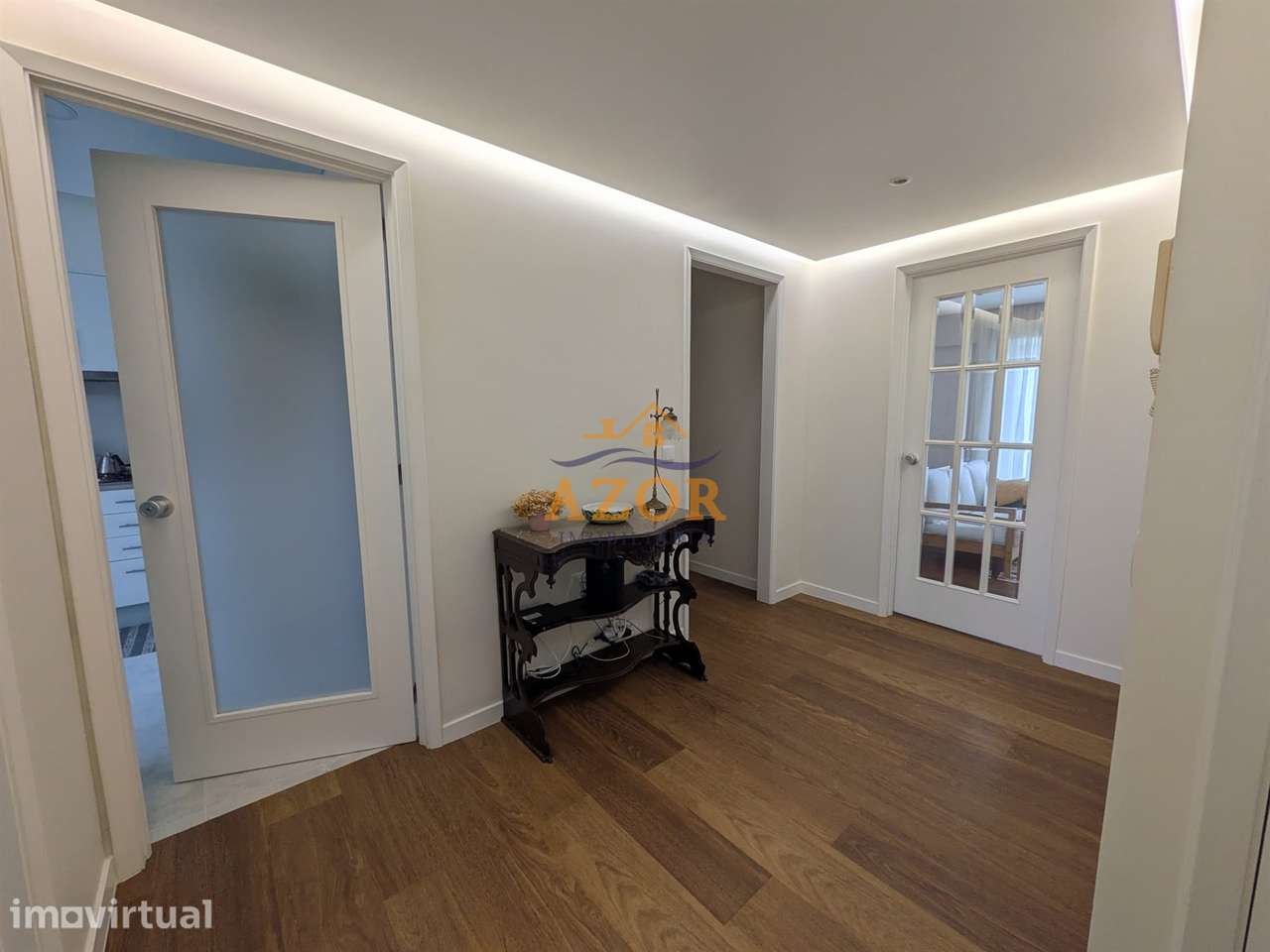 Apartamento T3 Venda em Ponta Delgada (São Sebastião),Ponta Delgada - Grande imagem: 2/22