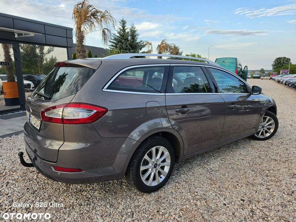 Ford Mondeo - 22