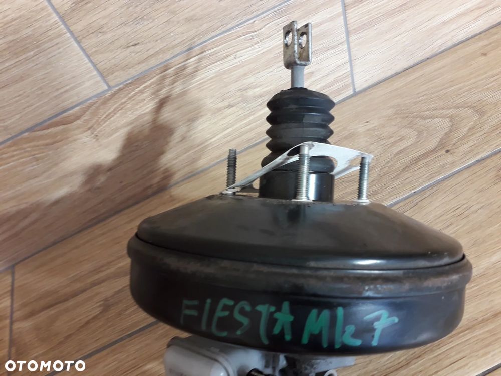 Pompa Hamulcowa 8V512B195LE Ford Fiesta Mk7 - 3