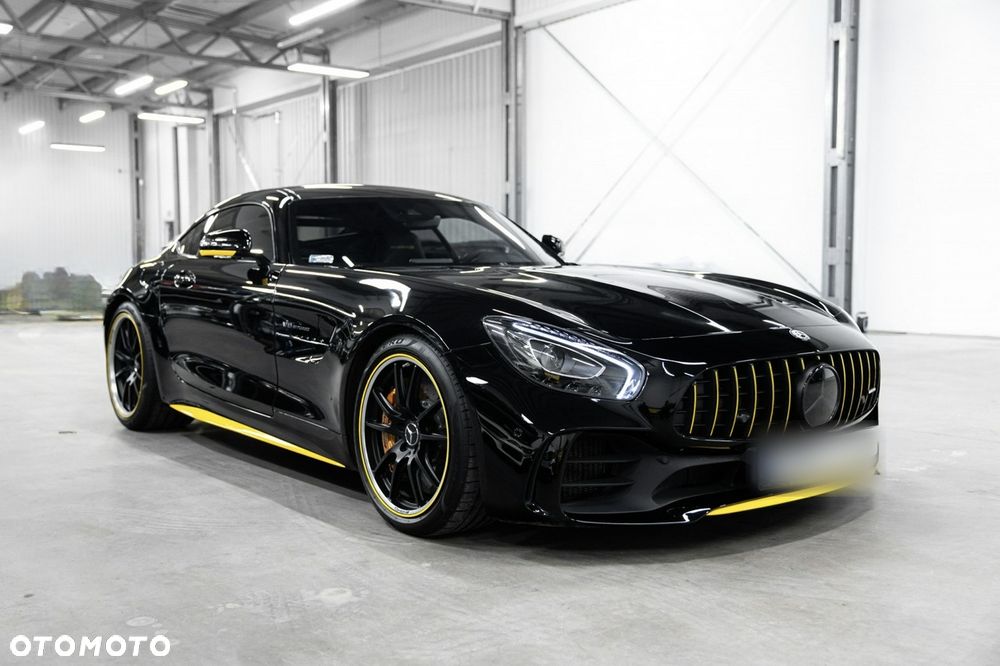 Mercedes-Benz AMG GT R - 1