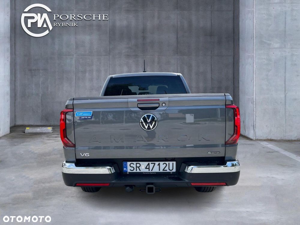 Volkswagen Amarok - 7