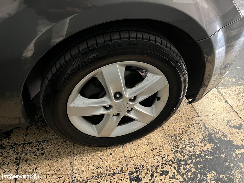 Kia Ceed SW 1.6 CRDi EX ISG - 7