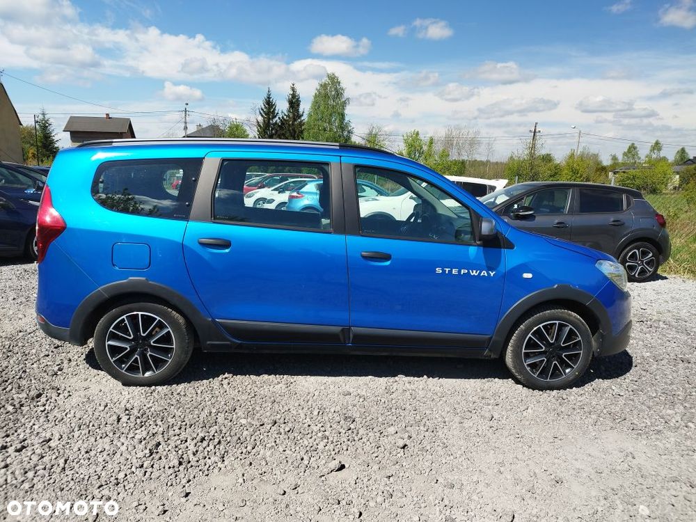 Dacia Lodgy TCe 115 Stepway - 8