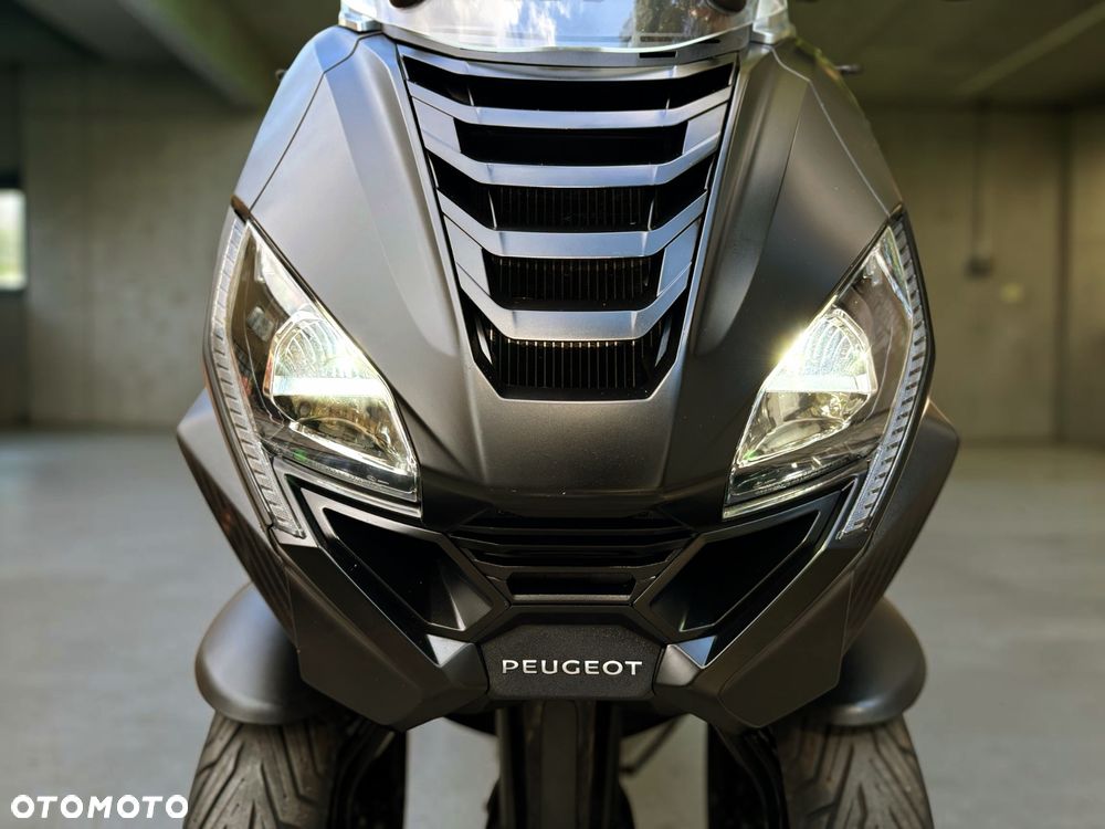 Peugeot Metropolis - 26