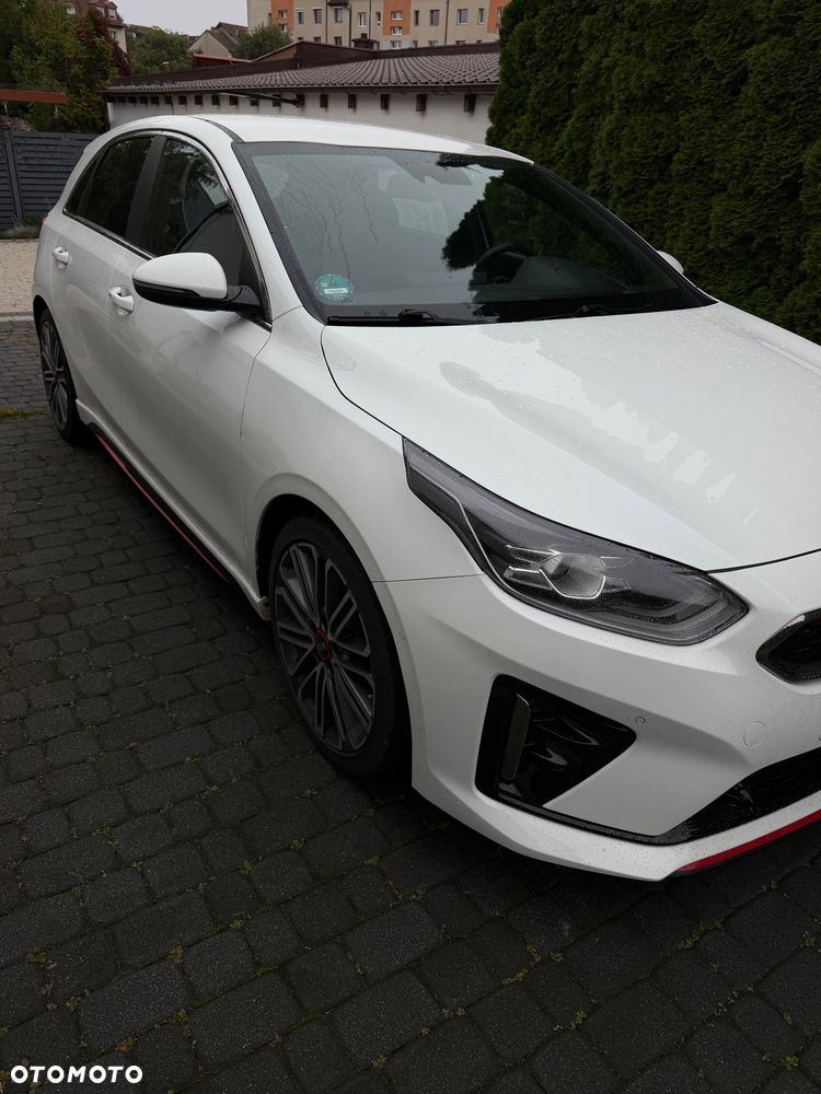 Kia Ceed 1.6 T-GDI GT DCT - 17