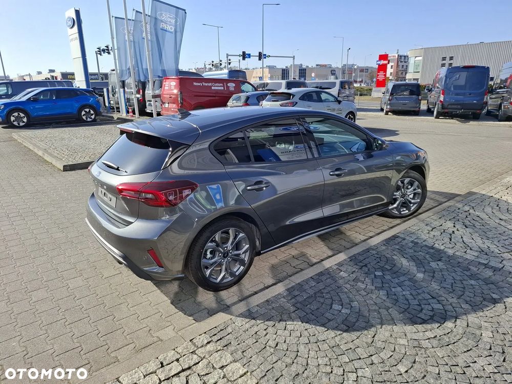 Ford Focus ver-1-0-ecoboost-mhev-st--line-x - 7