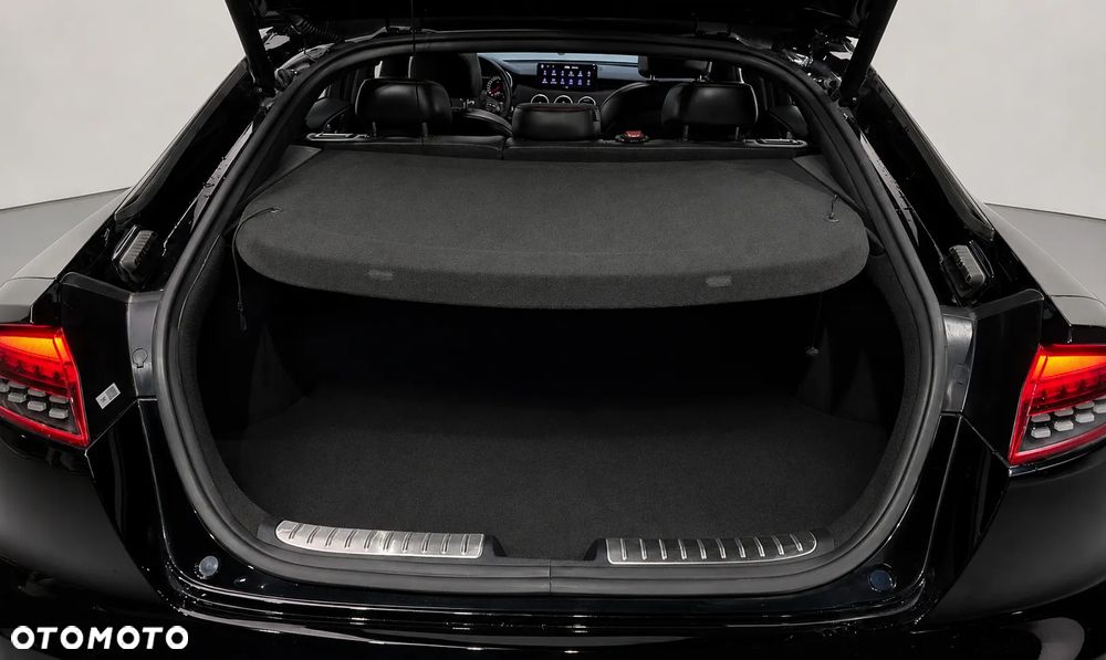 Kia Stinger 3.3 T-GDI V6 GT AWD - 18